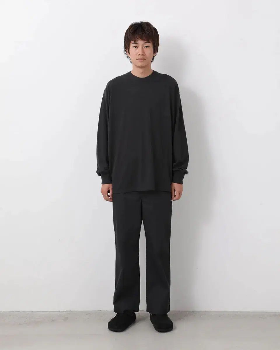 2 アプレッセ a presse ウォーク チノ スラックス パンツ チャコール COLOR