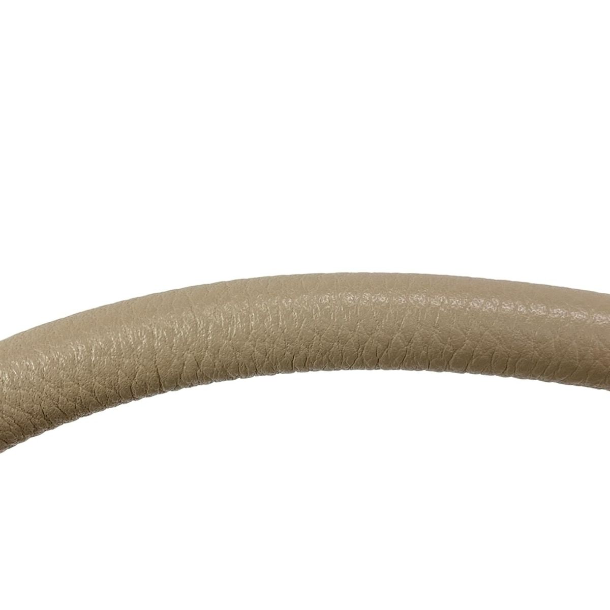 サンド ベージュ