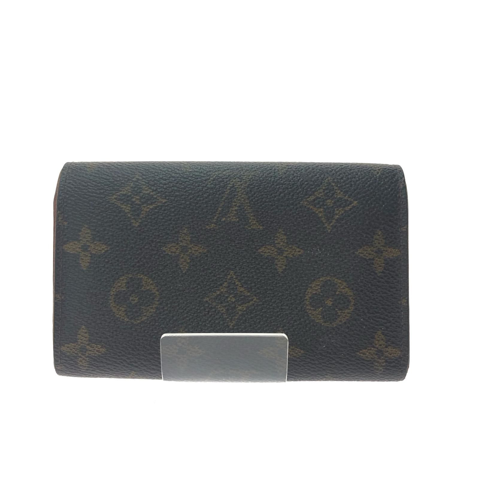 VUITTON