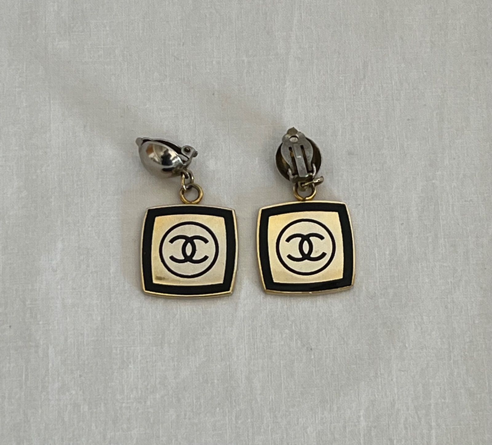 CHANEL シャネル ココマーク スクエア イヤリング ゴールド×ブラック ヴィンテージ