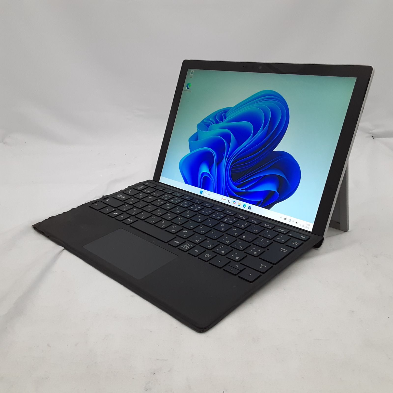 液晶ムラあり Microsoft Surface Pro 7 Core i5 1035G4 16GB SSD 256GB NVMe 12.3インチ Windows 11 Pro タブレット RM574