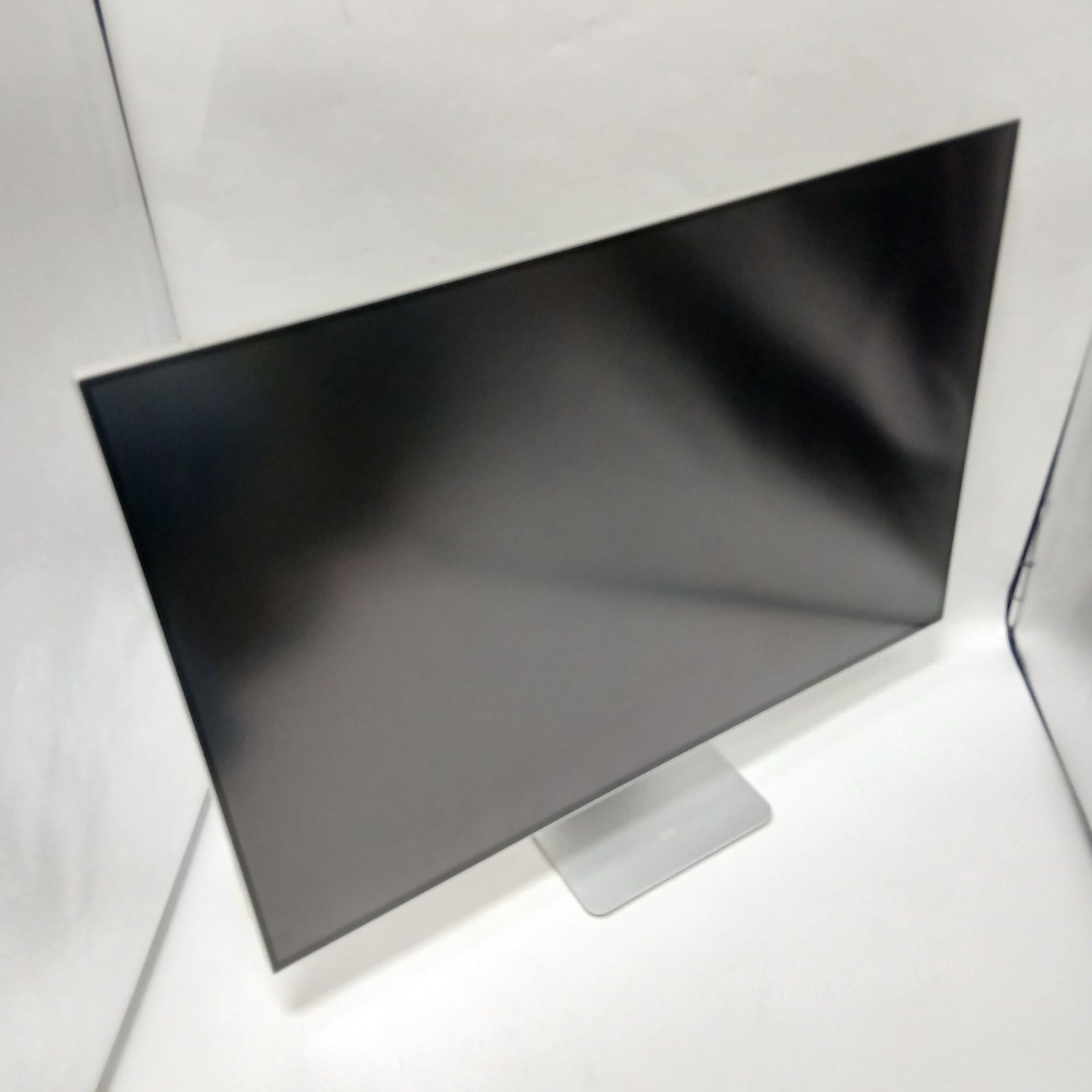 No.4017 HUAWEI MateView 28.2インチ 4K ウルトラHD モニター ワイヤレス IPS液晶 視野角178° 非光沢 HDR400 タッチ式OSD ミスティックシルバー