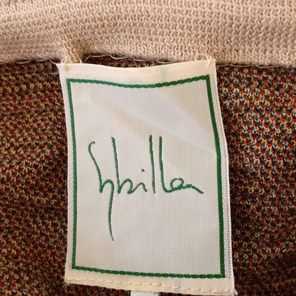 シビラ Sybilla サイズM ベージュ×レッド×黒 レディース ワンピース Sybilla(シビラ) ワンピース サイズM レディース美品 - ベージュ