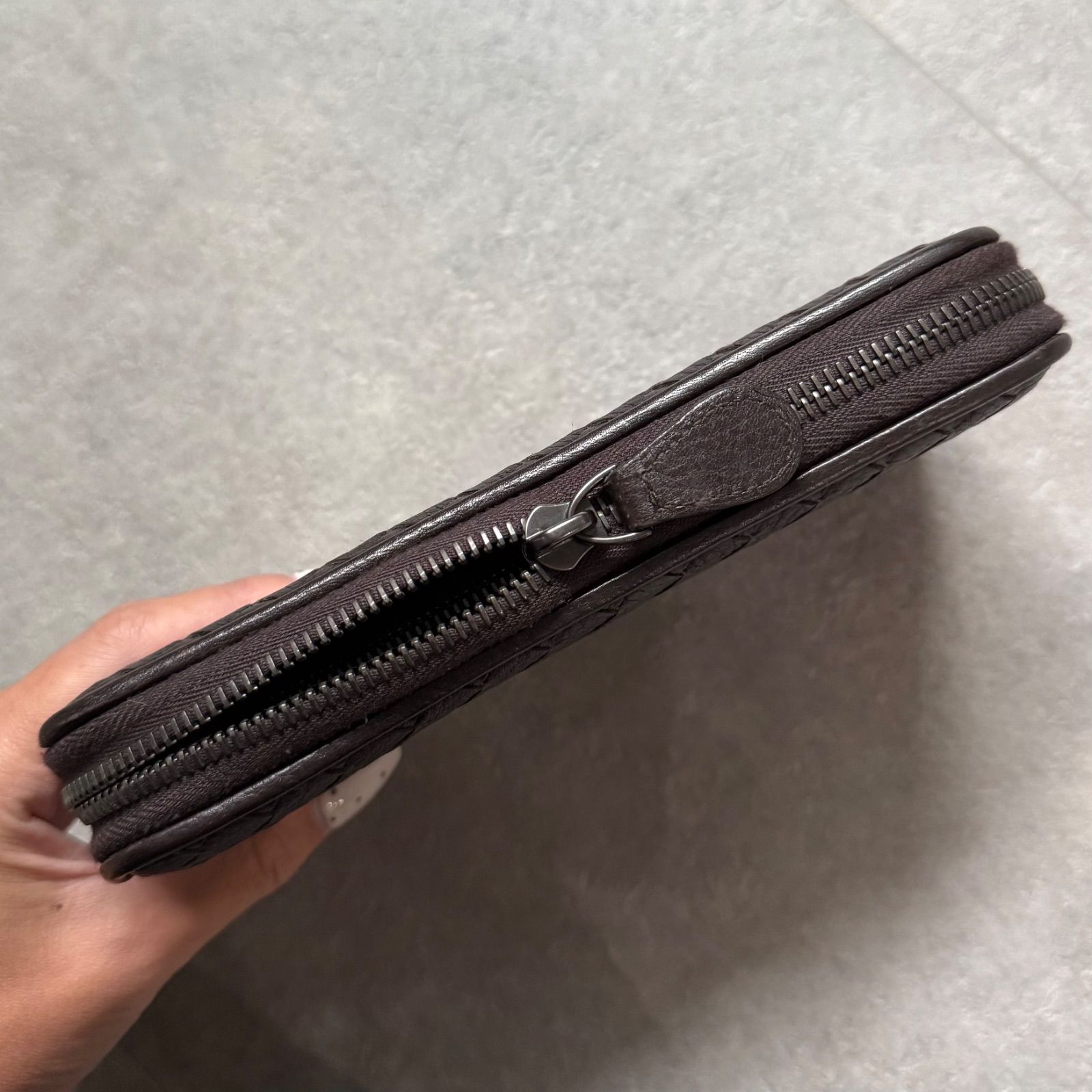 美品 BOTTEGA VENETA ボッテガヴェネタ イントレチャート ラウンド