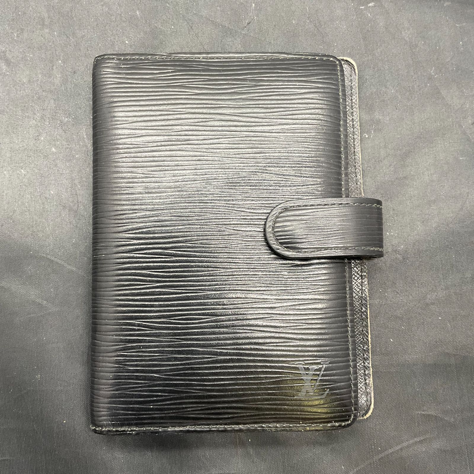 ルイヴィトン エピ アジェンダ B25100165