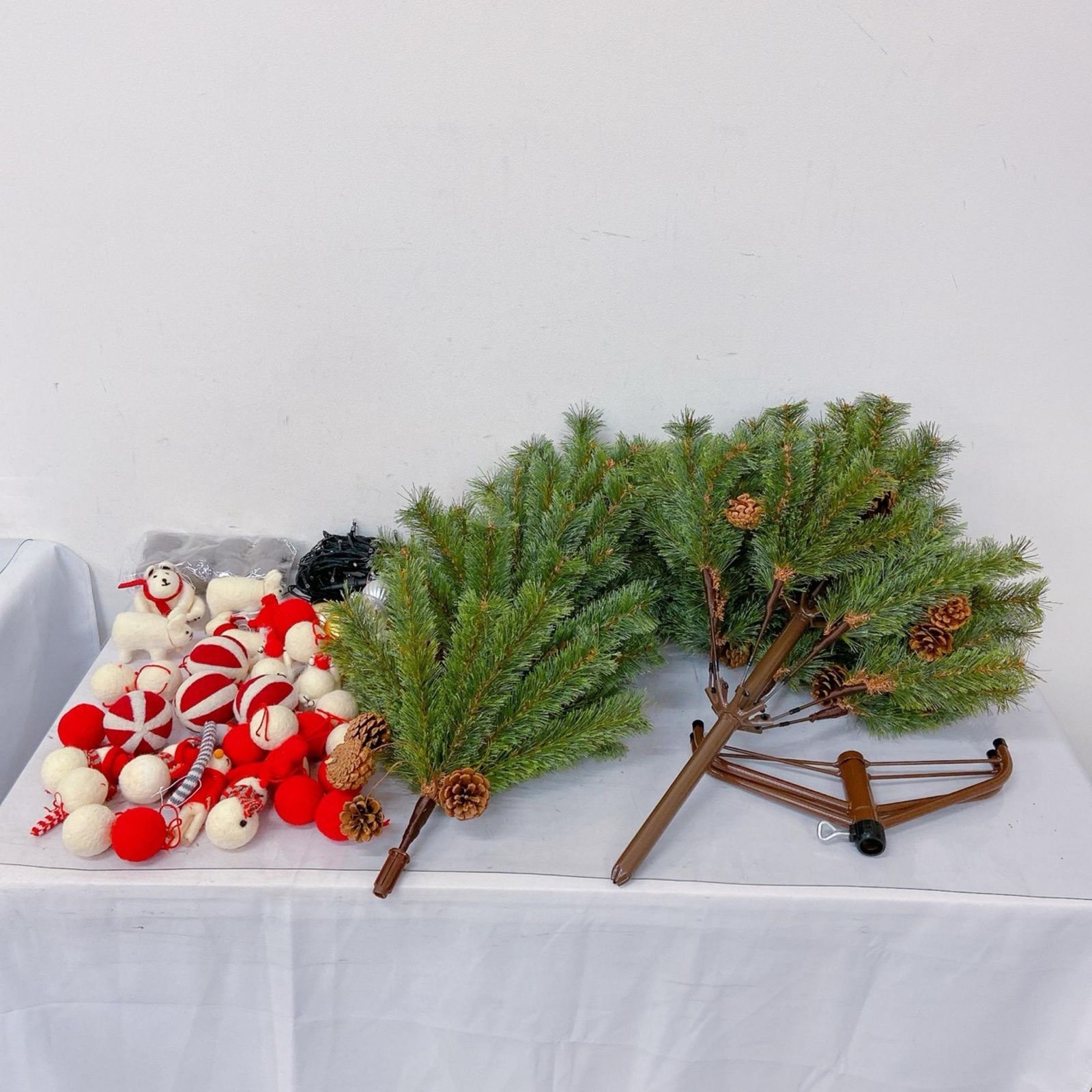 Alsace アルザス アルザスツリー クリスマスツリー Mインテリアその他 グリーン 赤