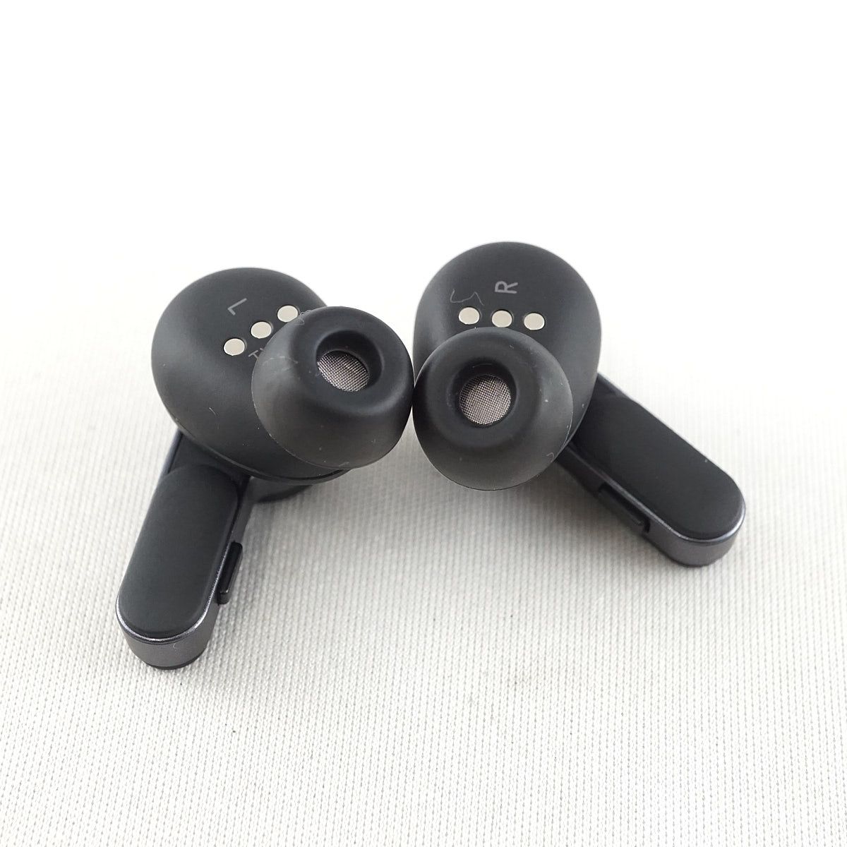 ノイズキャンセリング ヒアスルー