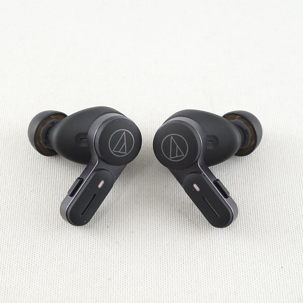 audio technica ATH-TWX7 完全ワイヤレスイヤホン ノイズキャンセリング ヒアスルー マイク オーディオテクニカ 完動品 V1979