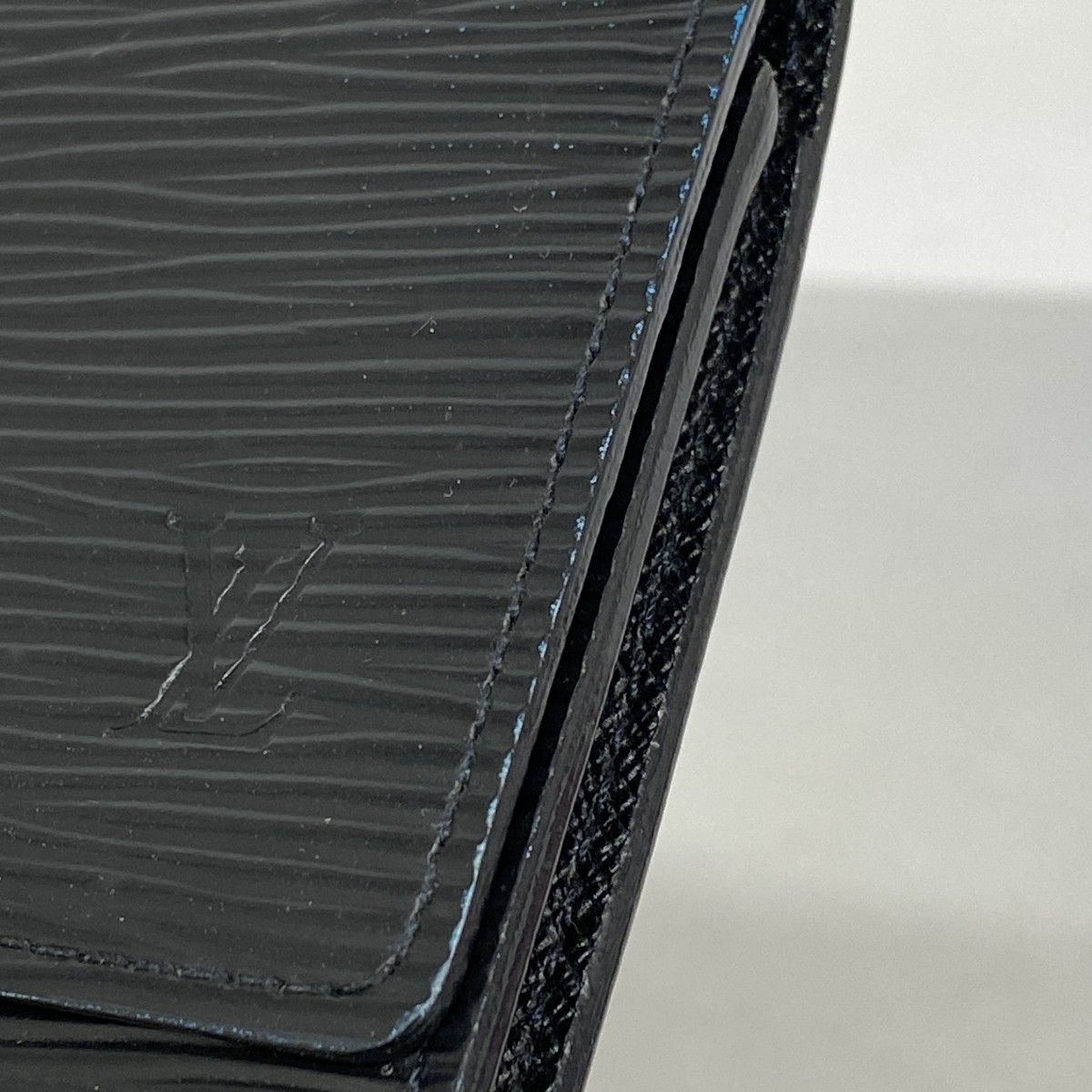 5 md 5307 ルイヴィトン カードケース エピ アンヴェロップカルトドゥヴィジット M 60652 ノワ―ル メンズ