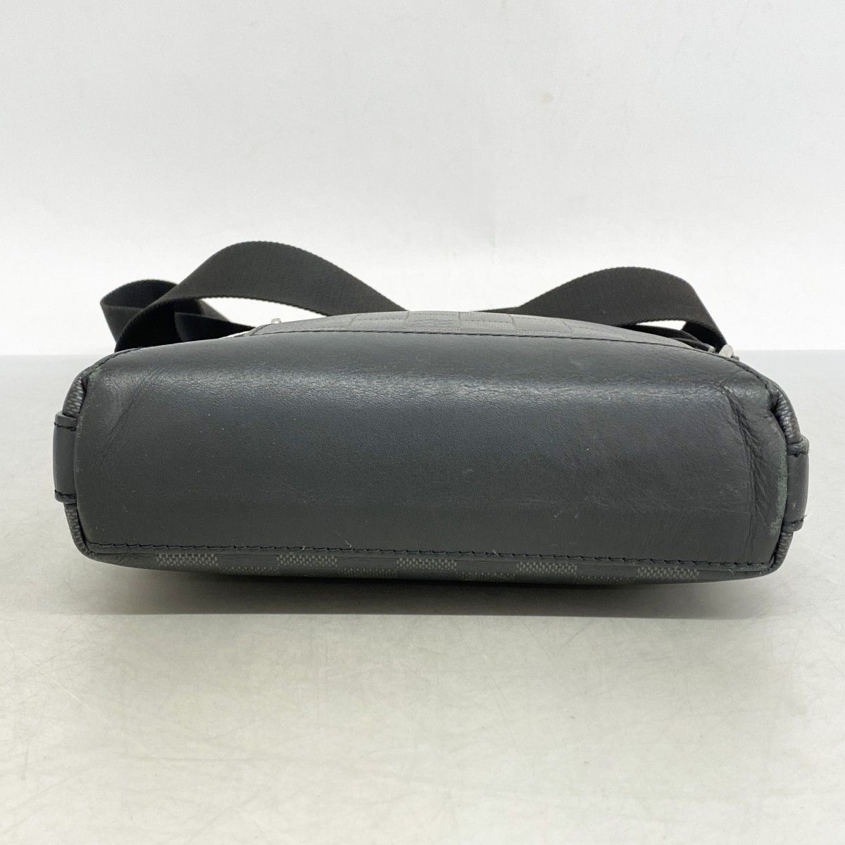 5me5351 ルイヴィトン