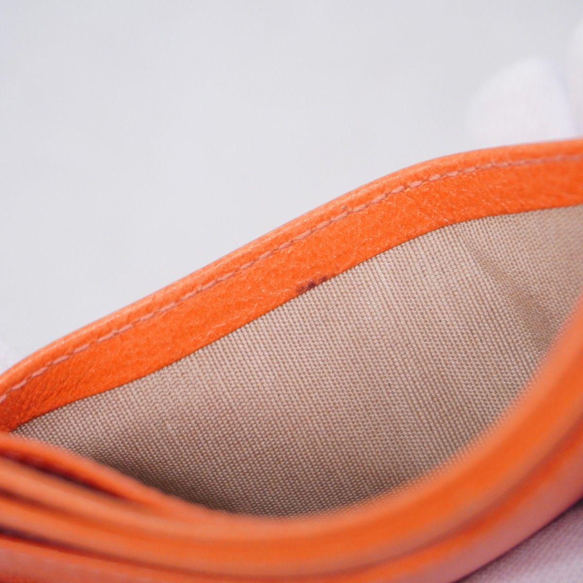 カメリア レザー