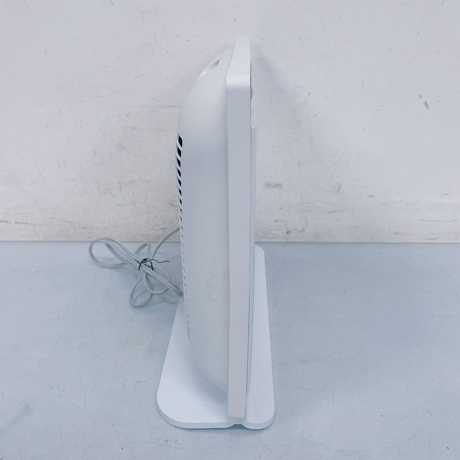 暖房器具 ホワイト