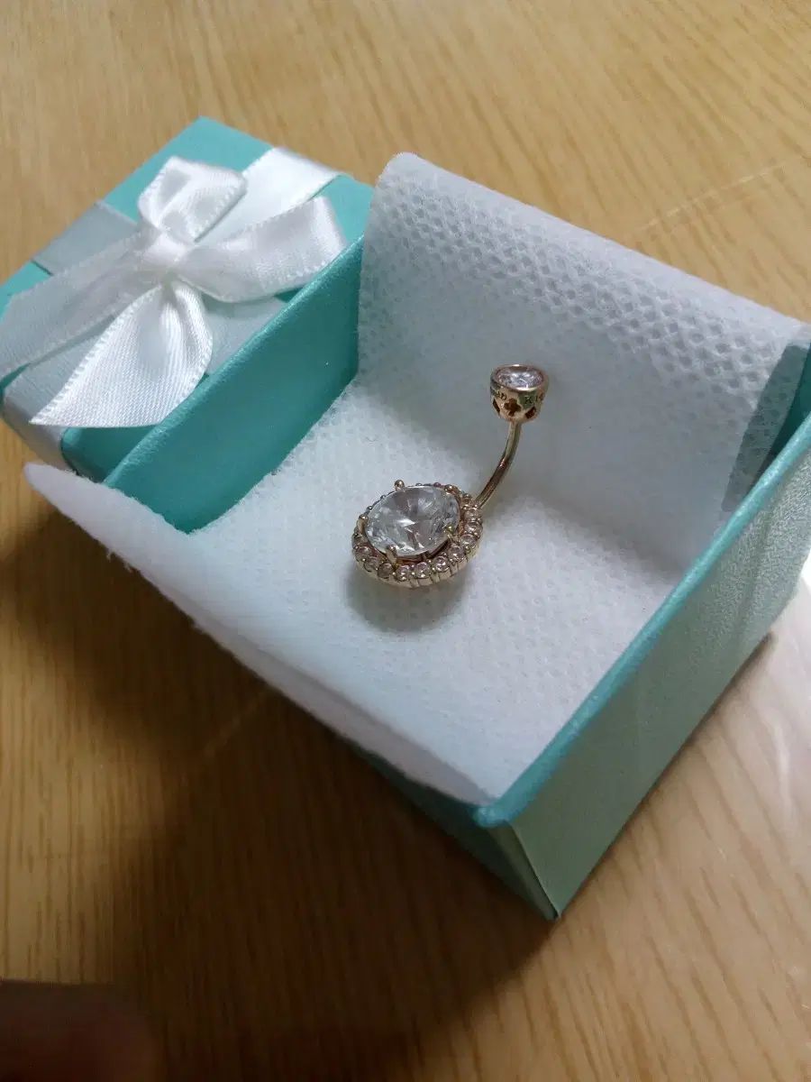 14K ローズゴールド キュービック 臍の ピアス