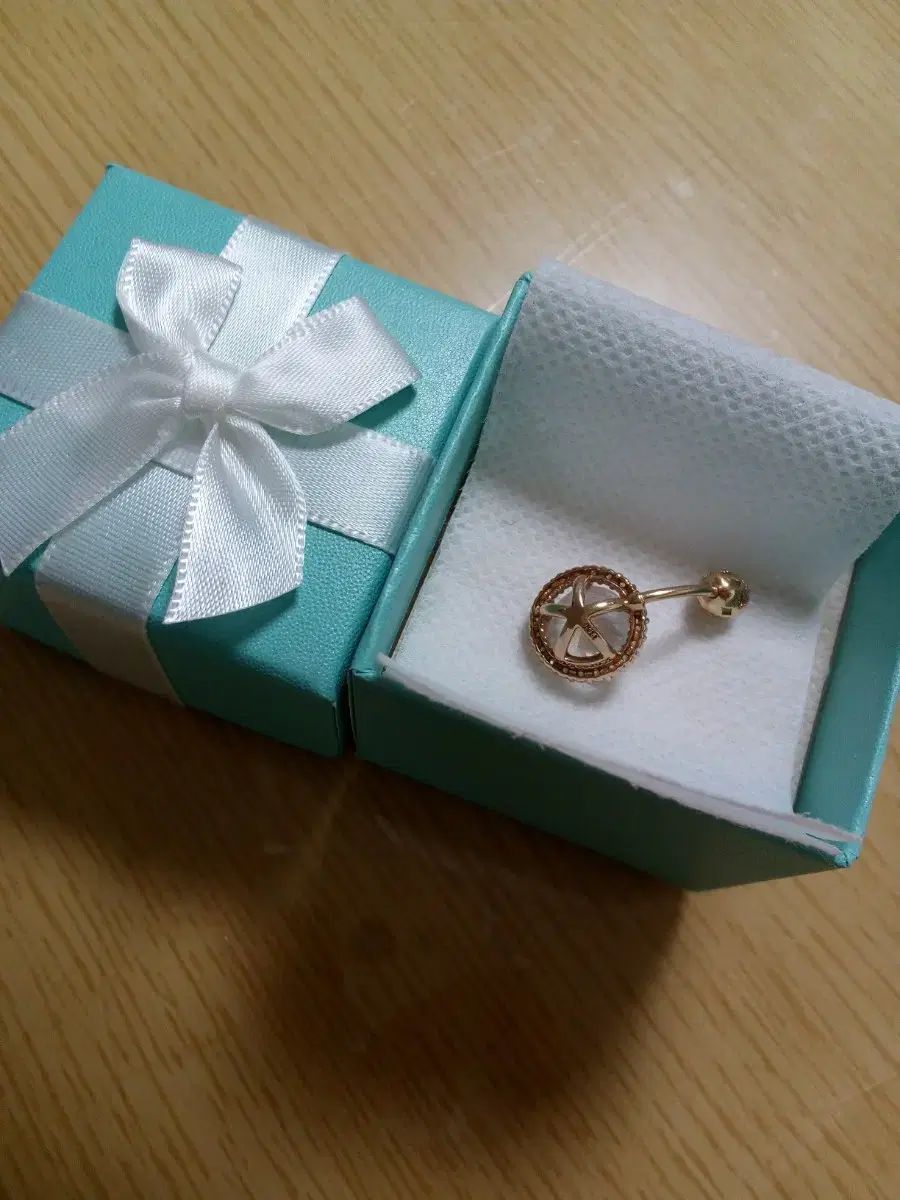 キュービック 臍の