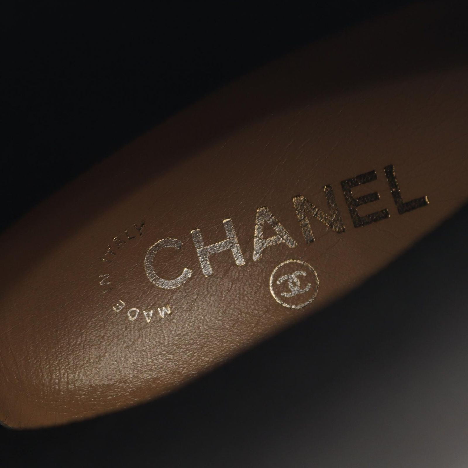 シャネル CHANEL