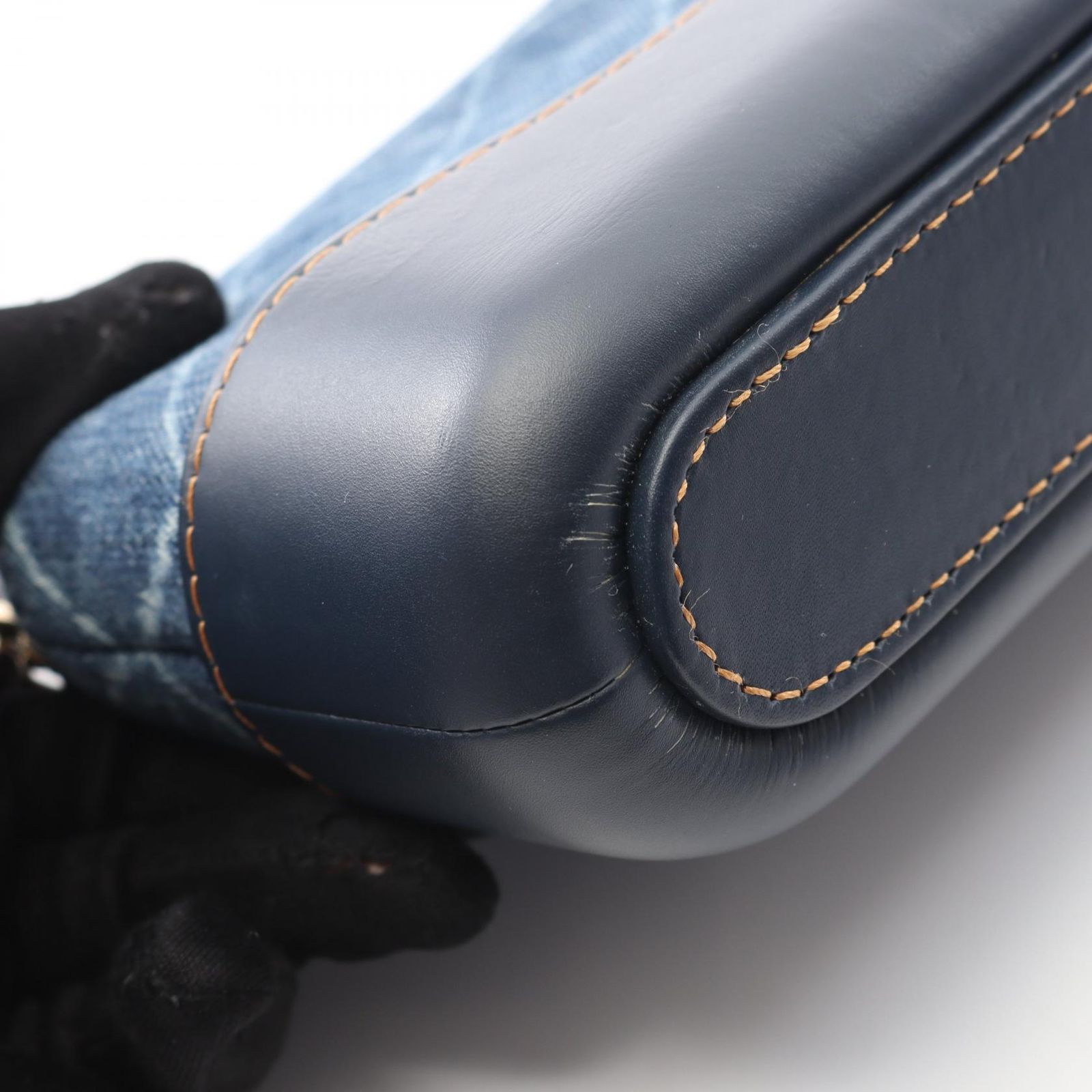 インディゴブルー