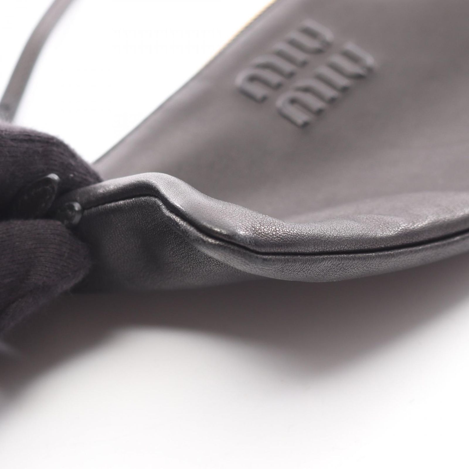 ミュウ ミュウ Miu Miu ショルダーバッグ 5NI007AEFXF0002 ブラック レザー ショルダーポーチ レディース DECORATOM_COM_BR