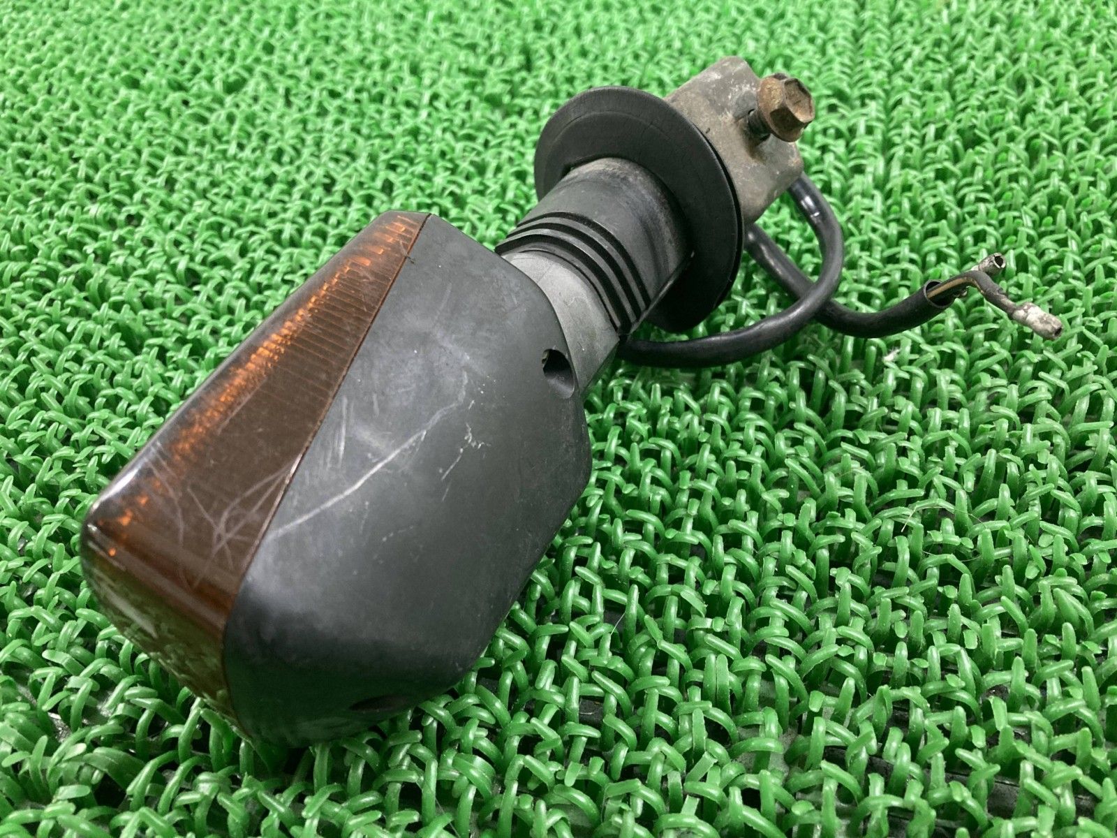 GSX250Sカタナ フロントウインカー 左 35601-70 スズキ 純正 中古