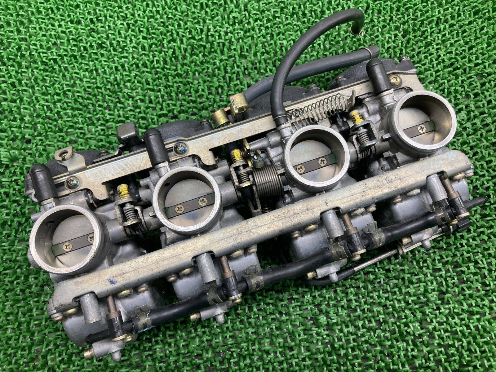 本日特価 GPZ900R キャブレター V626 カワサキ 純正 バイク 部品 ZX900A Ninja CVK KEIHIN ケイヒン 車検 Genuine Sz