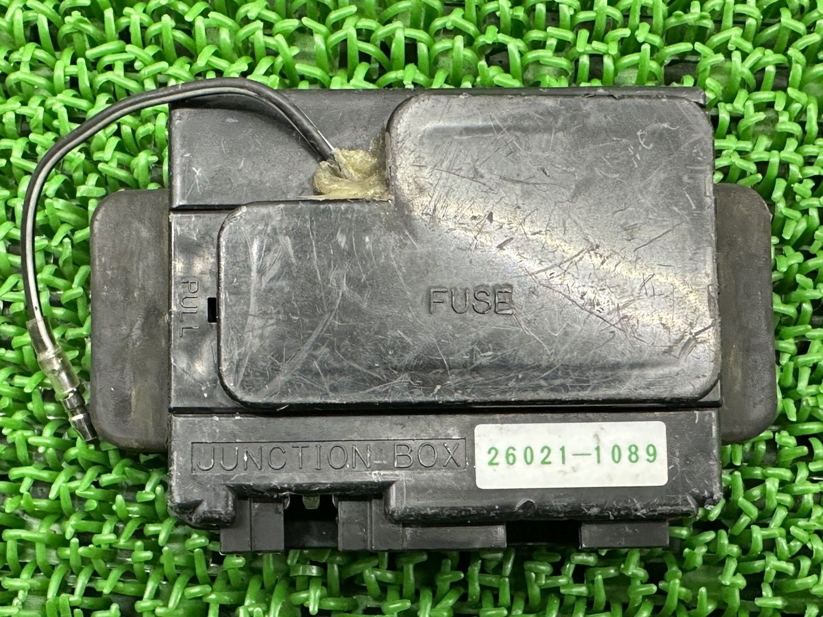 ZRX400 ZRX-II ヒューズボックス 26021-1089 カワサキ 純正 ZR400E