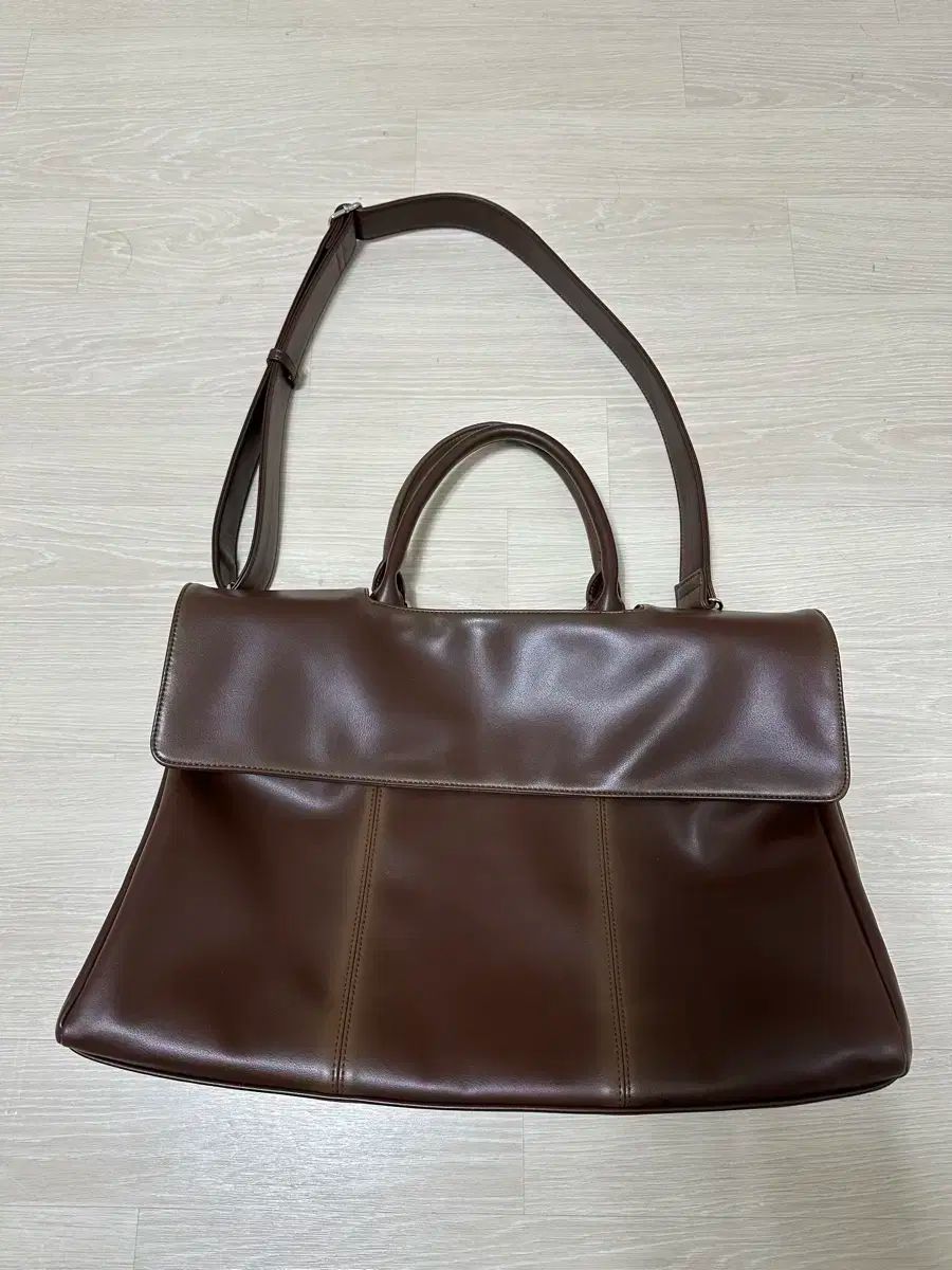 ノイズ BIG クロス トートバッグ ブラウン ほぼ