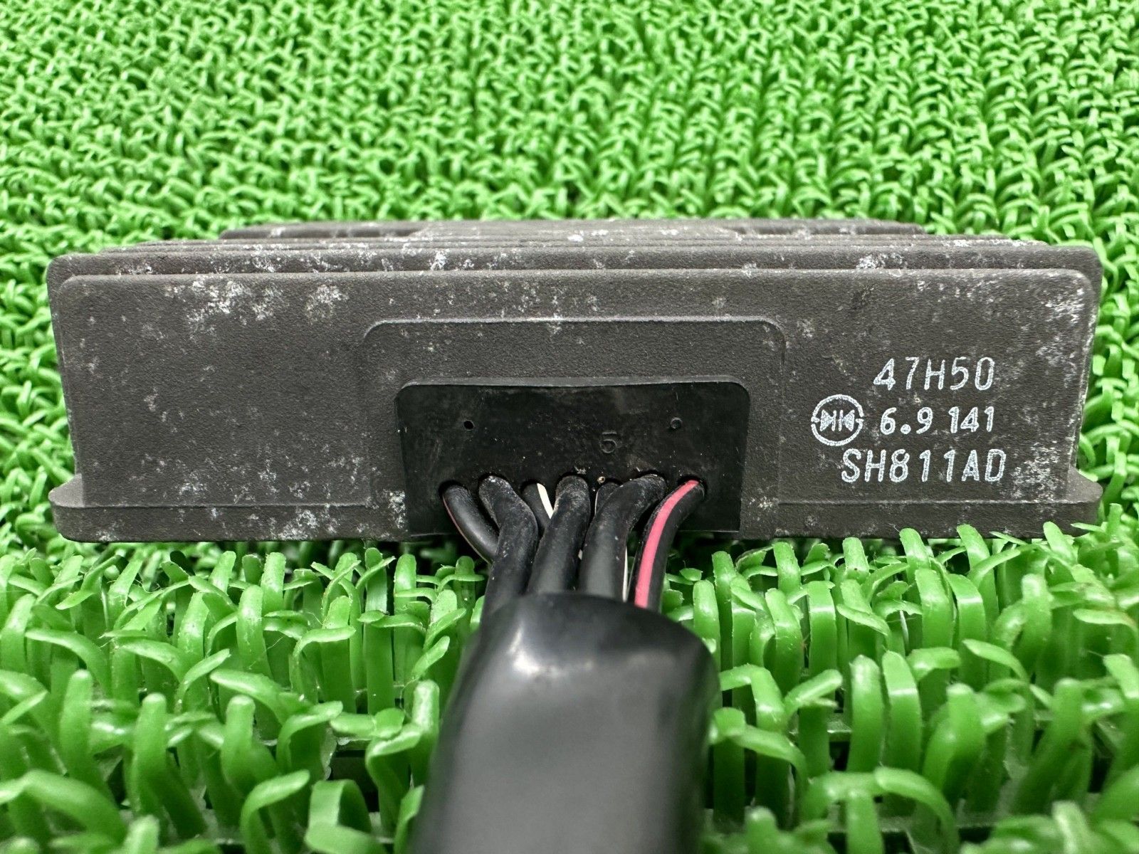 スカイウェイブ250 レギュレター スズキ 純正 CJ46A レギュレーター レクチファイアー 修復素材に 機能的問題なし wA BILLOVLOGS_CO_UK