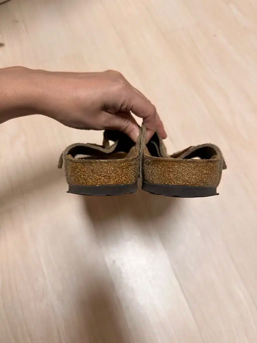 ビルケンシュトック チューリッヒ