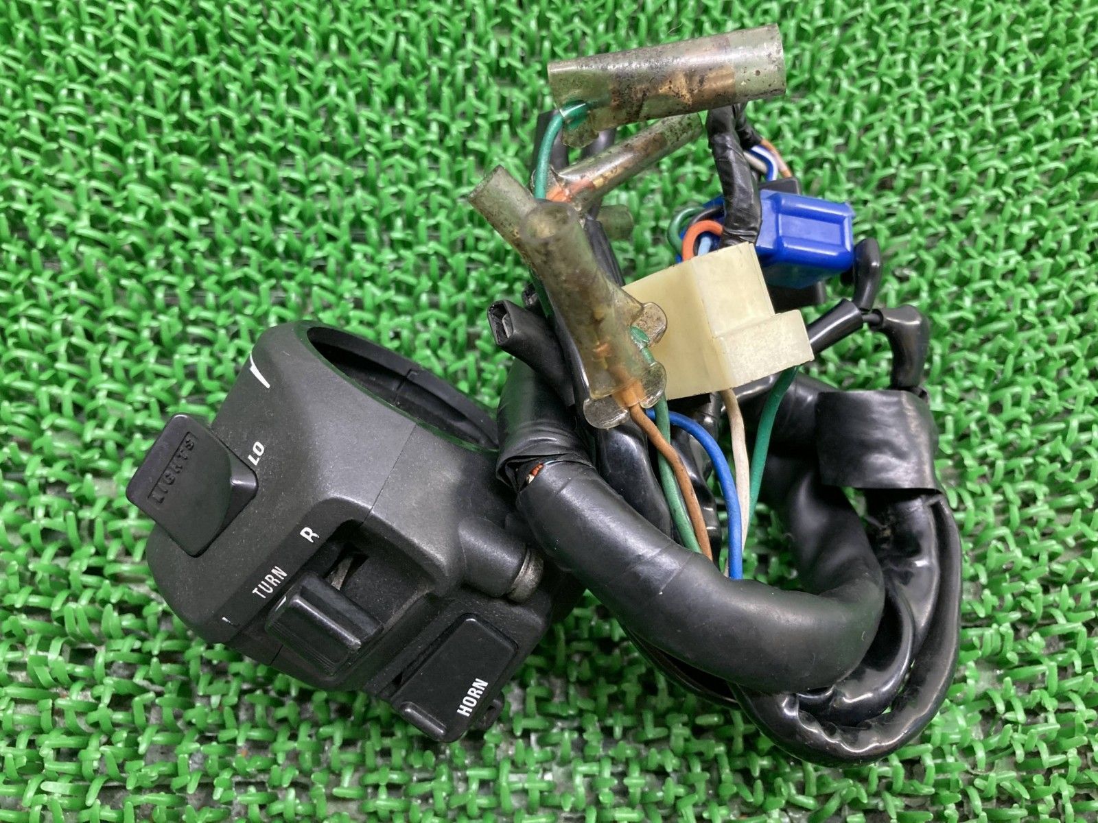 CB400SF ハンドルスイッチ 左 HM-32QB-T ホンダ 純正 バイク 部品 NC31 スイッチボックス 割れ欠け無し 品薄 品 kI