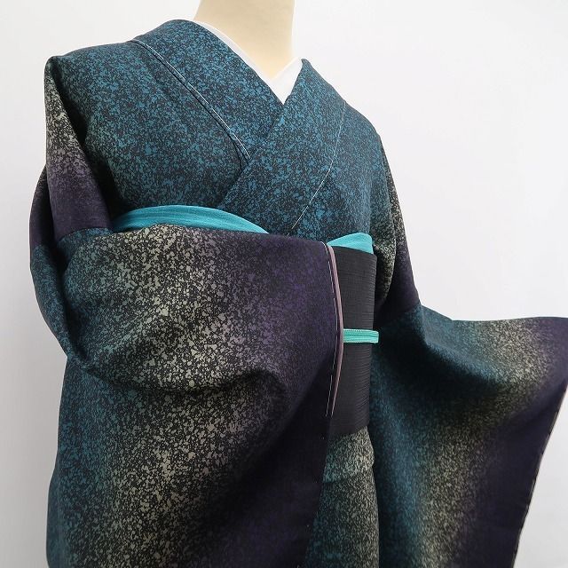 ❁tomihisa❁新品 さが美謹製 着物 正絹 仕付け糸付”深色が導く大人の