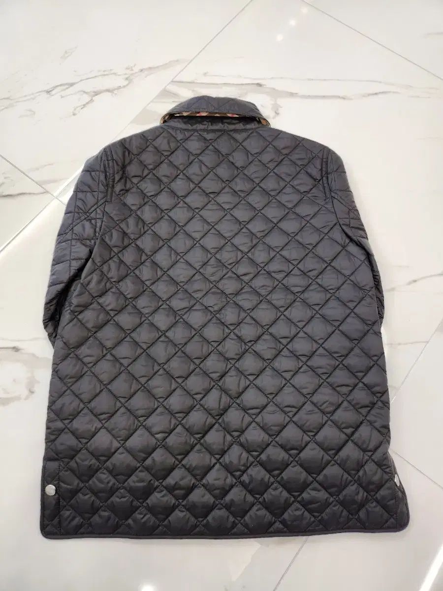 バーバリー キッズ キルティングジャケット 12 Y
