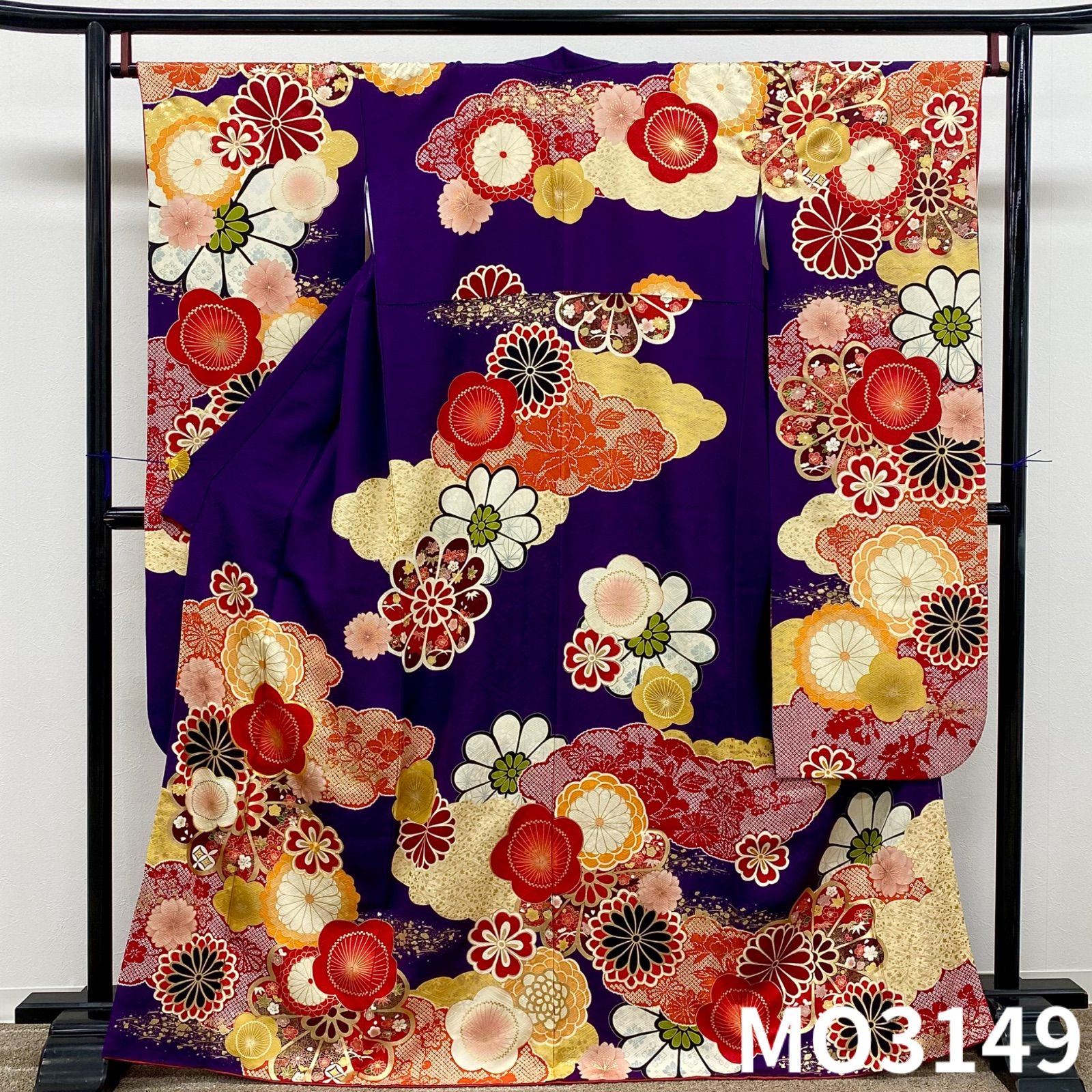 振袖 金駒 金彩 紋意匠 和モダン身丈162cm 撥水加工済 MO3149