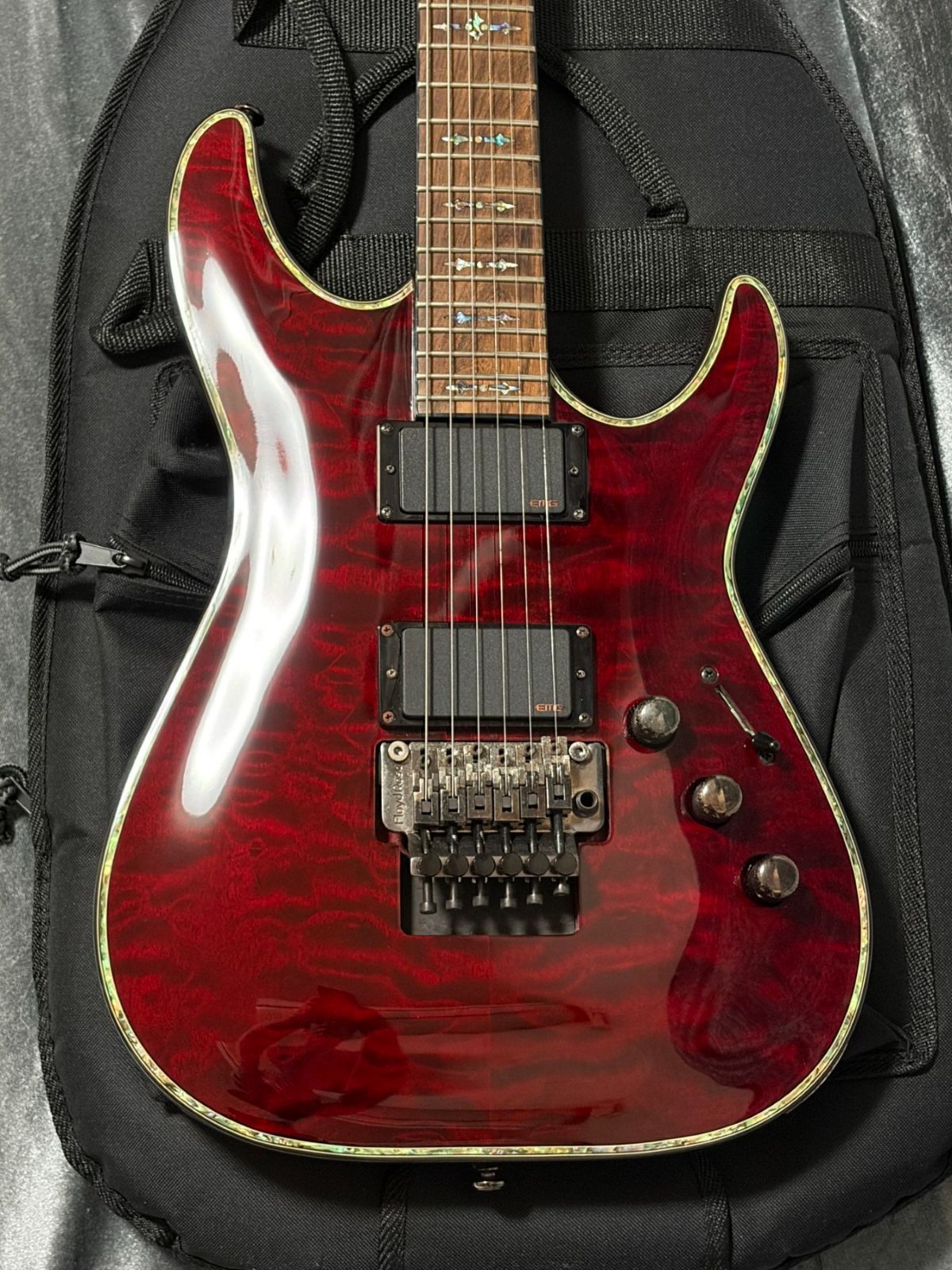 美品 定価253,000円 Schecter AD-C-1-FR-HR EMG 定価253,000円 Schecter（シェクター） AD-C-1-FR-HR ヘルレイザー EMG