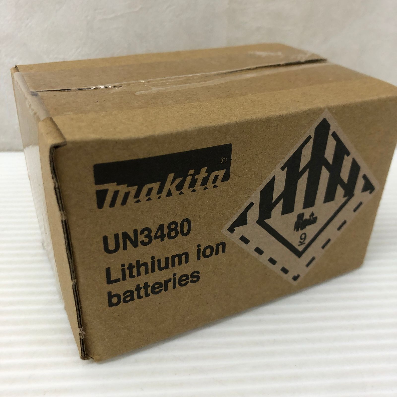 マキタ UN3480 リチウムイオンバッテリー smkogu092153
