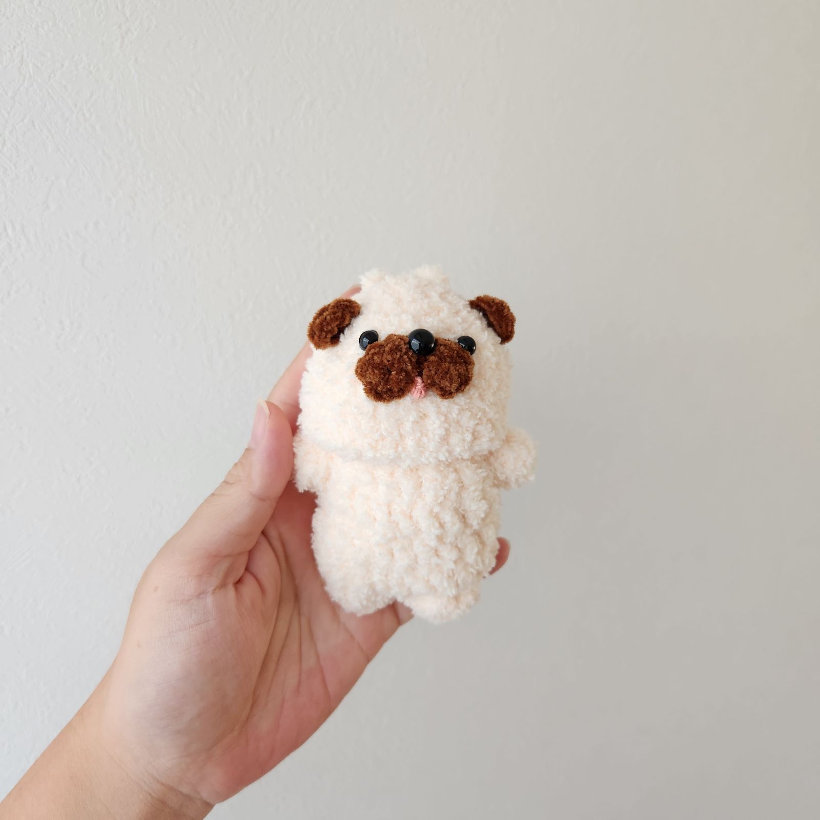 受注製作 あみぐるみ携帯ポリ袋ケース パグ