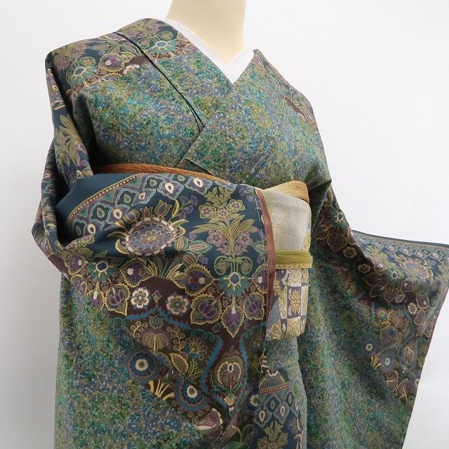 日常と晴れの間を軽やかに