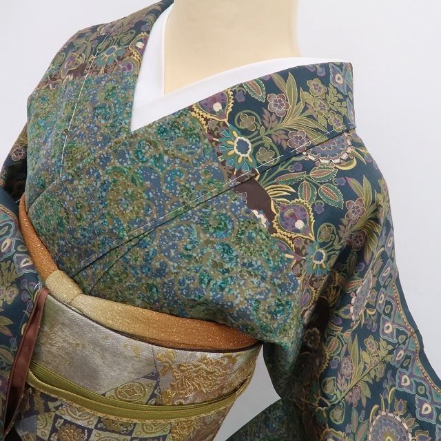 日常と晴れの間を軽やかに 更紗