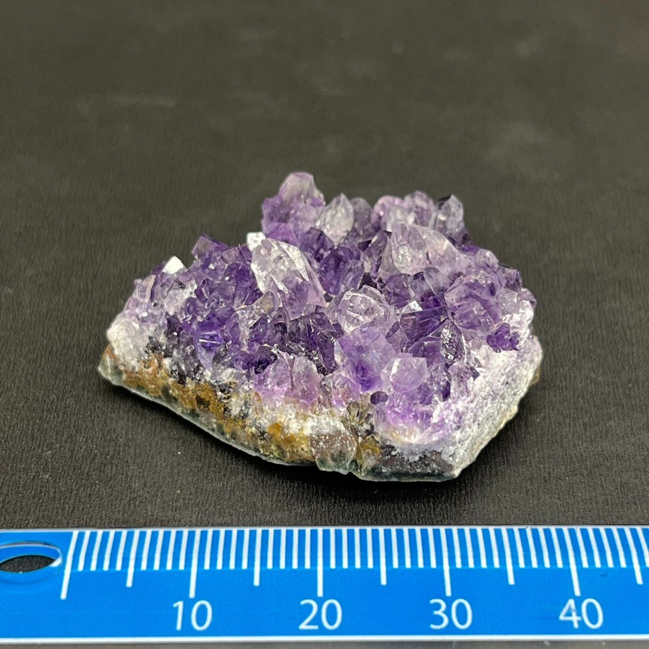 155:癒しと浄化☆アメジストクラスター 原石 約19g 高品質 天然石