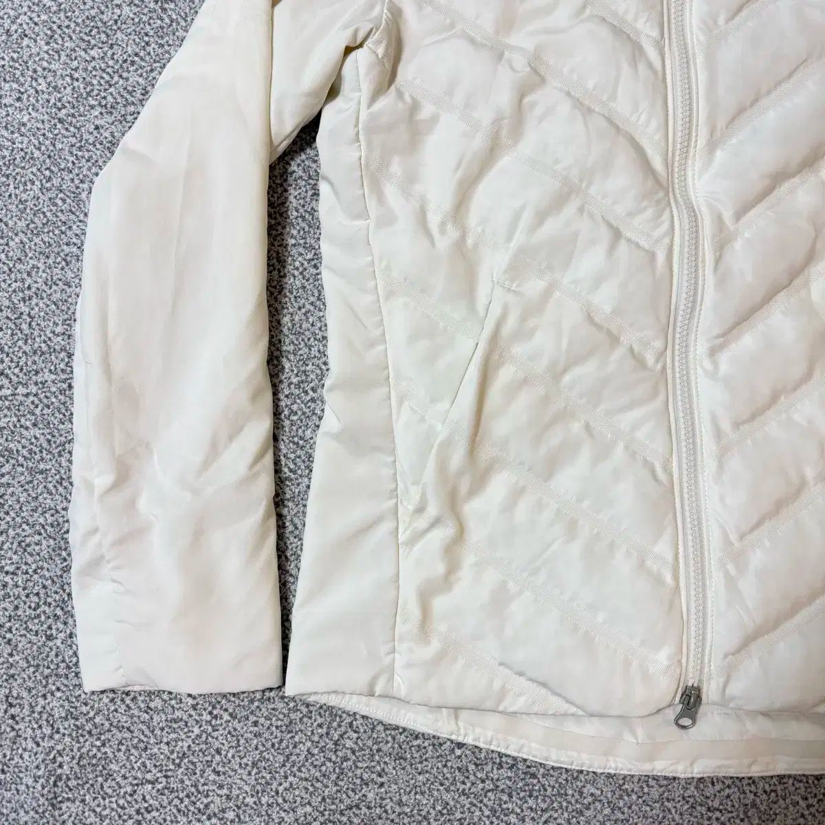 エアロロフト ジャケット