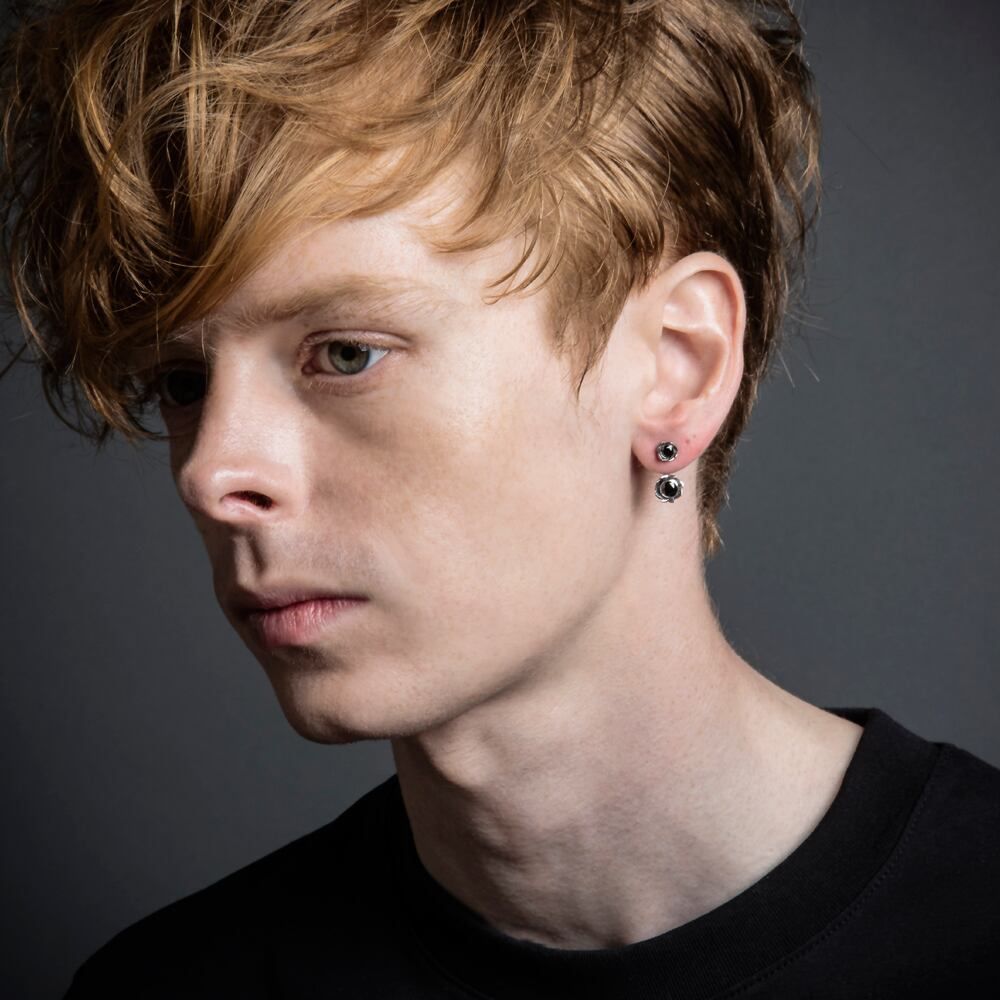 ラウンドブリリアントイヤージャケット