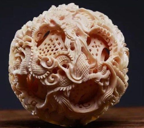 【送料無料】彫刻　4点セット　台つき　球体 送料無料】彫刻 4点セット 台つき 球体 送料無料】彫刻 4点セット 台