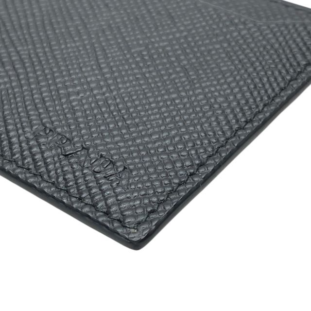 感あるデザイン