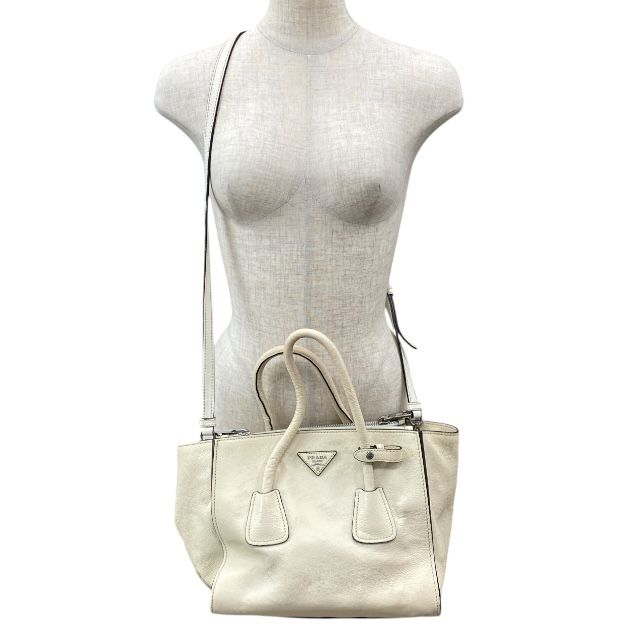 ショルダーバッグ