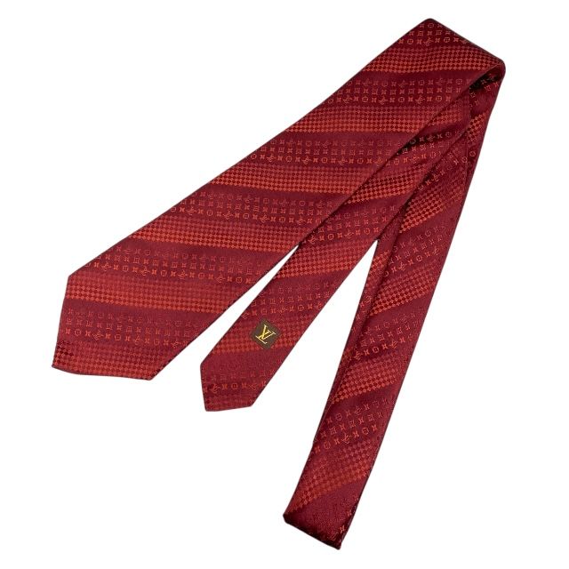 ルイ ヴィトン ネクタイ レギュラータイ クラヴァット マイクロダミエ モノグラム ロゴ シルク ボルドー 光沢感 LOUIS VUITTON メンズ 人気 定番 感 上品 ビジネス