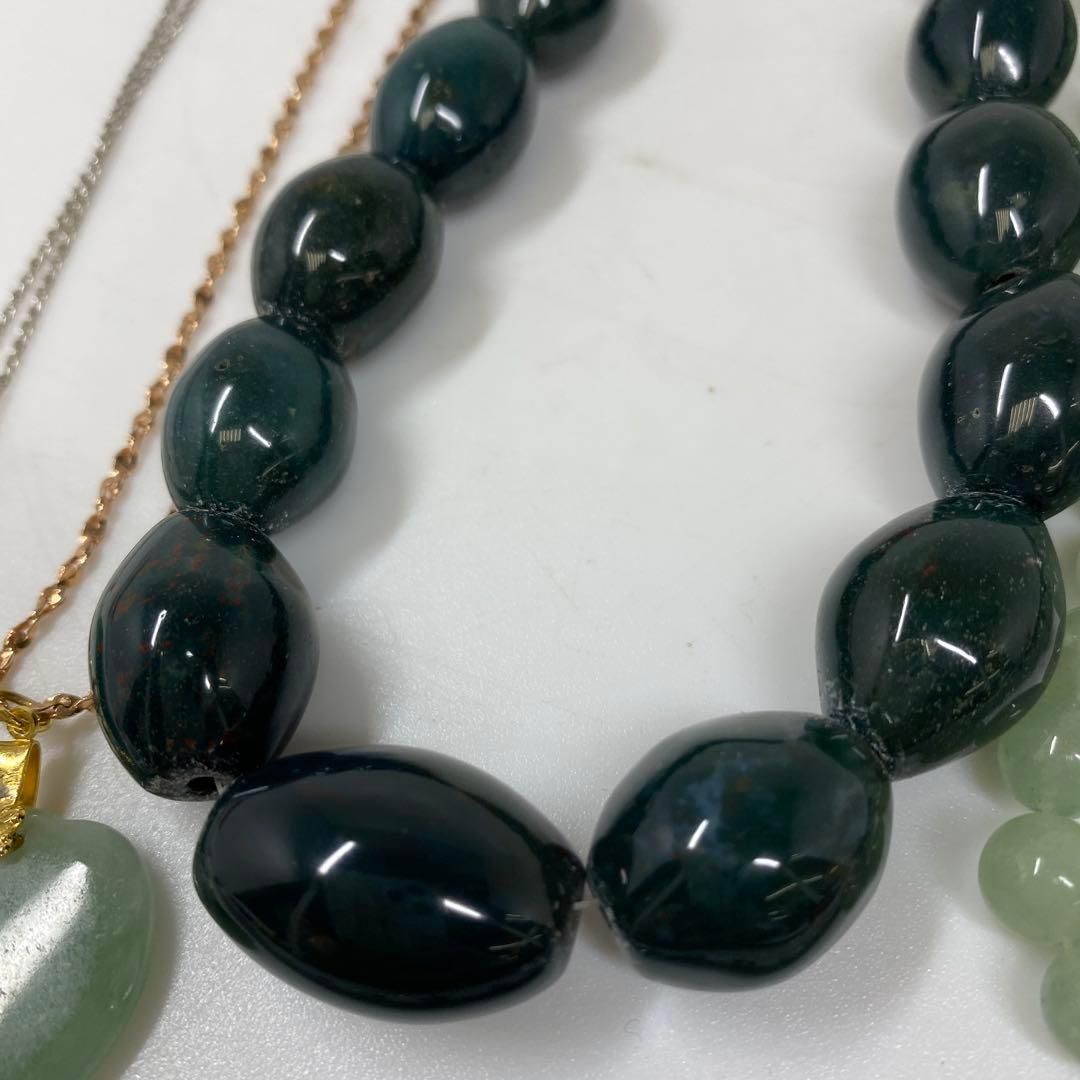 翡翠ネックレス 303g