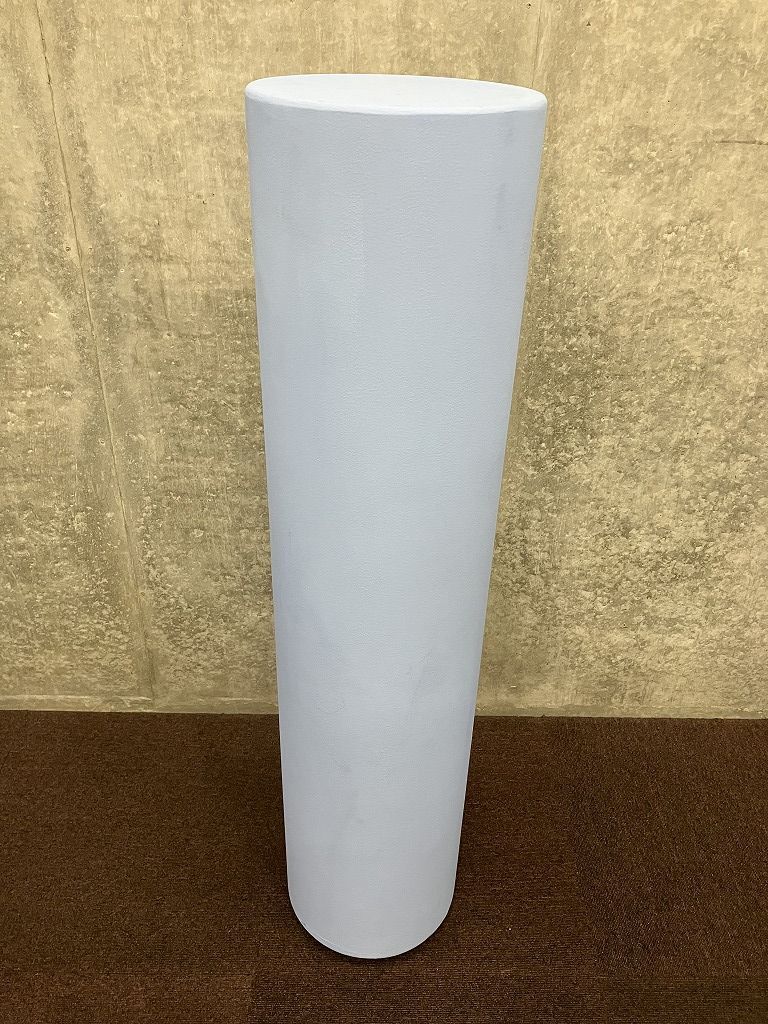 円柱の展示台 薄い青色 ハイタイプ