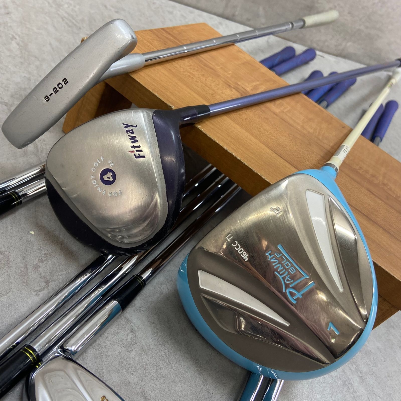 海外通販！ プラチナム フィットウェイ レディースゴルフ クラブセット 10本 右利き用 PLATINUM Fitway