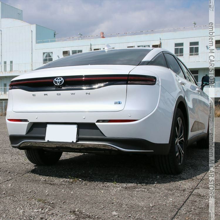 クラウンクロスオーバー パーツ