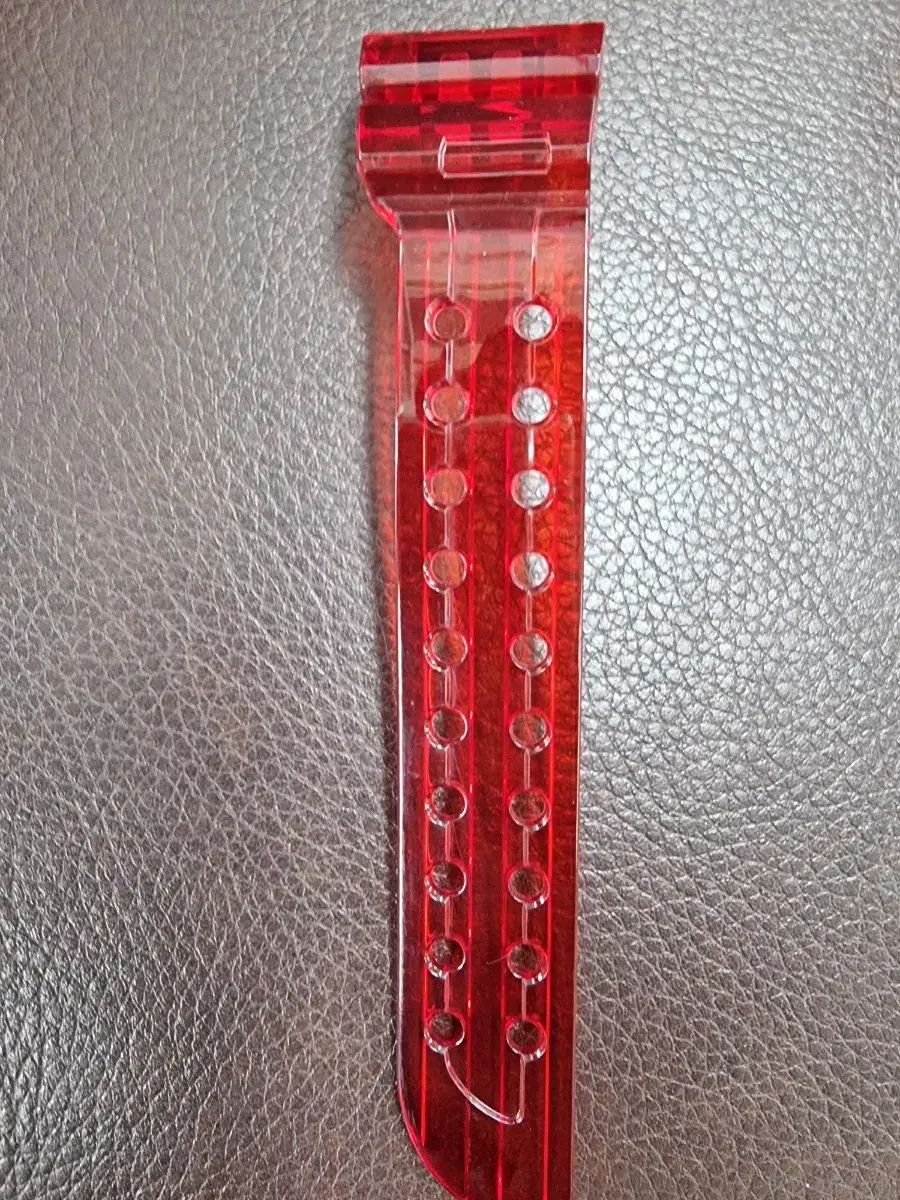 gwf-1000 シンプロローグマン クリアレッド ベルベゼル WWW_OLIVIERBERNSTEIN_COM