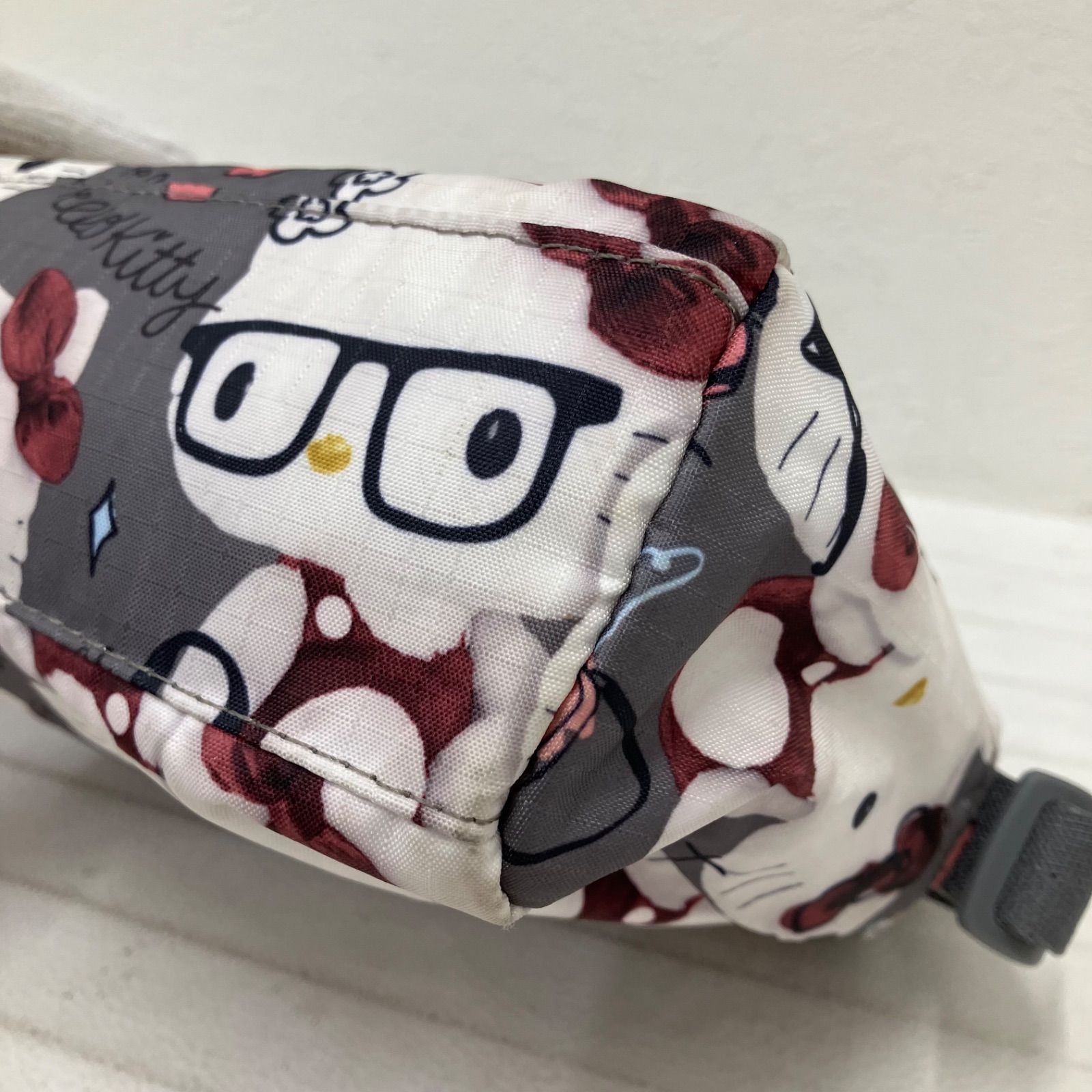 ハローキティ柄　ボタニカル レスポートサック ショルダーバッグ 5512 LeSportsac レスポートサック ショルダーバッグ グレー ハロー