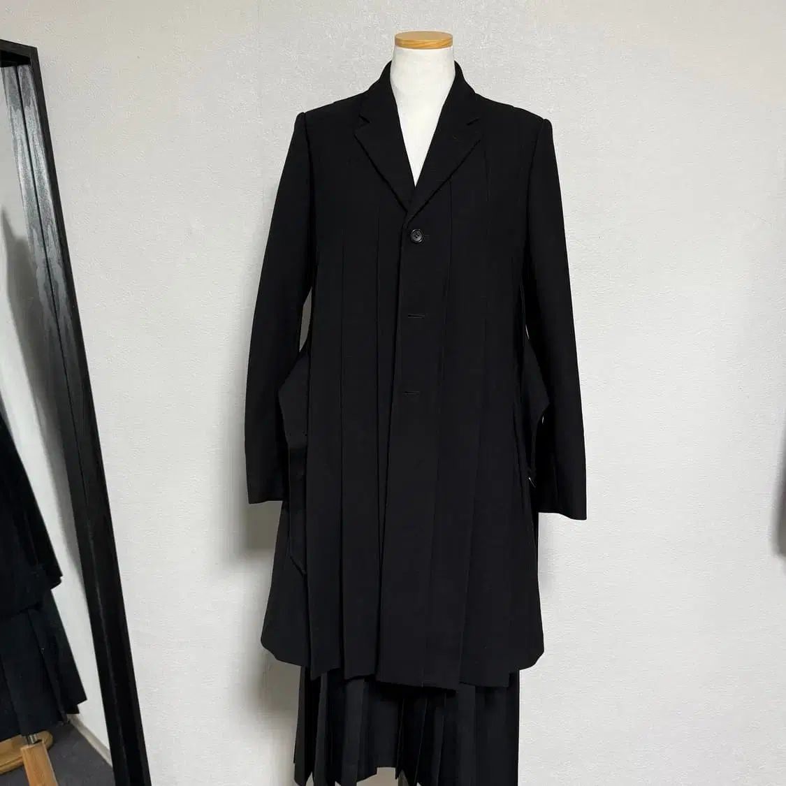 【南さま専用】コムデギャルソンコムデギャルソン 22aw プリーツジャケット 21aw COMME des GARCONS コム・デ・ギャルソン プリーツ ベルト付き